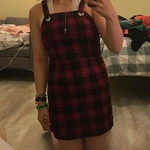 Short red and black plaid dress